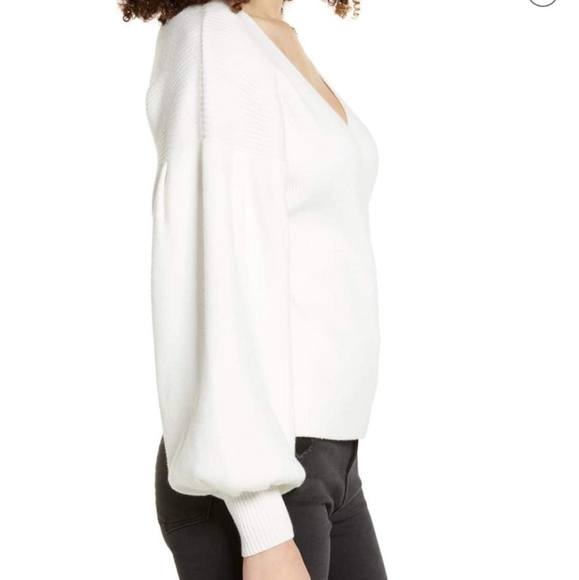 💥❗Year End SALE $20 All in Favor Bishop Sleeve Ribbed Sweater❗💥 - Picture 3 of 7